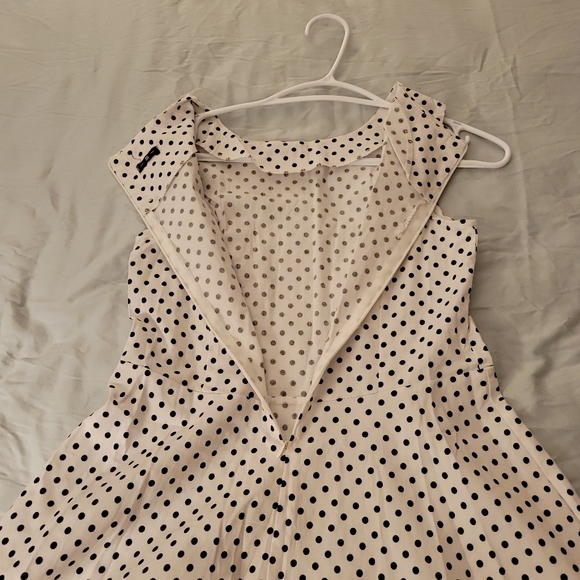 Amazon fashion polka dotted dress in Small - Picture 4 of 4